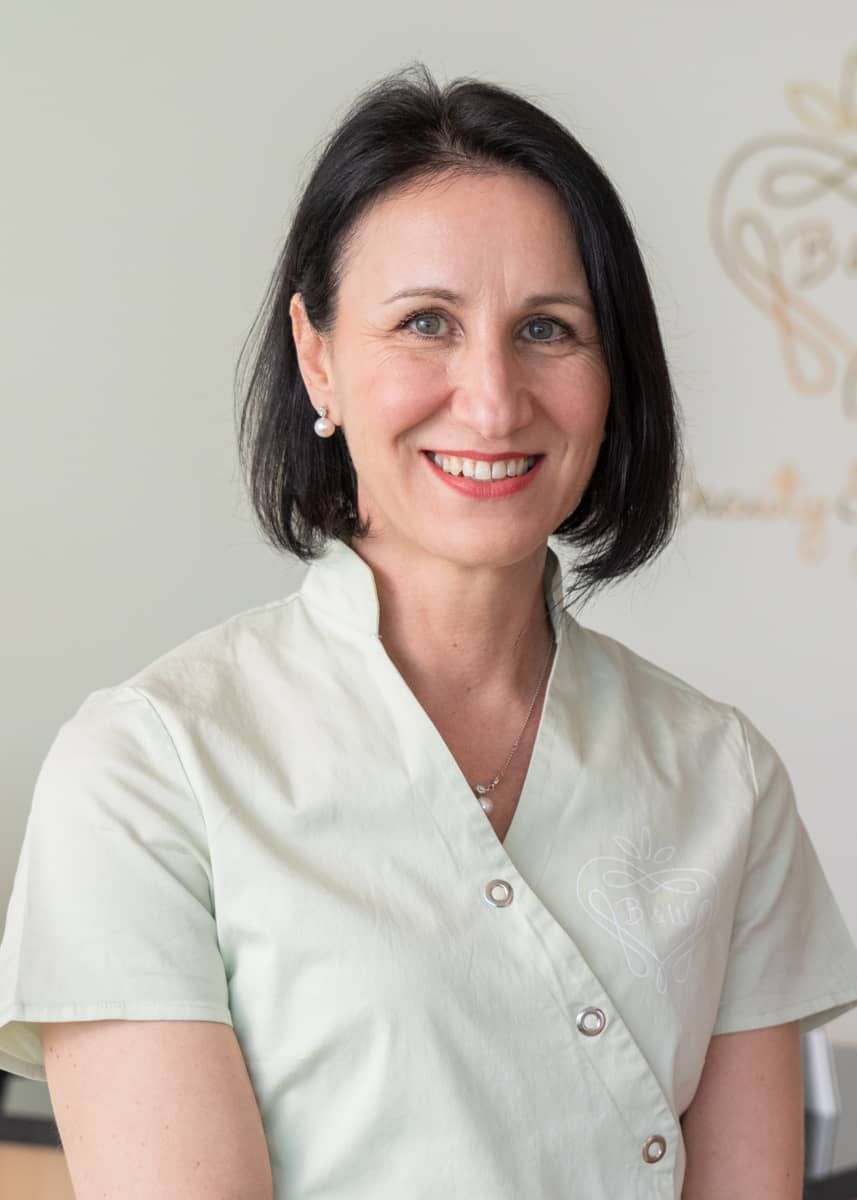 OM-Kosmetik Bild Gesichtsbehandlung